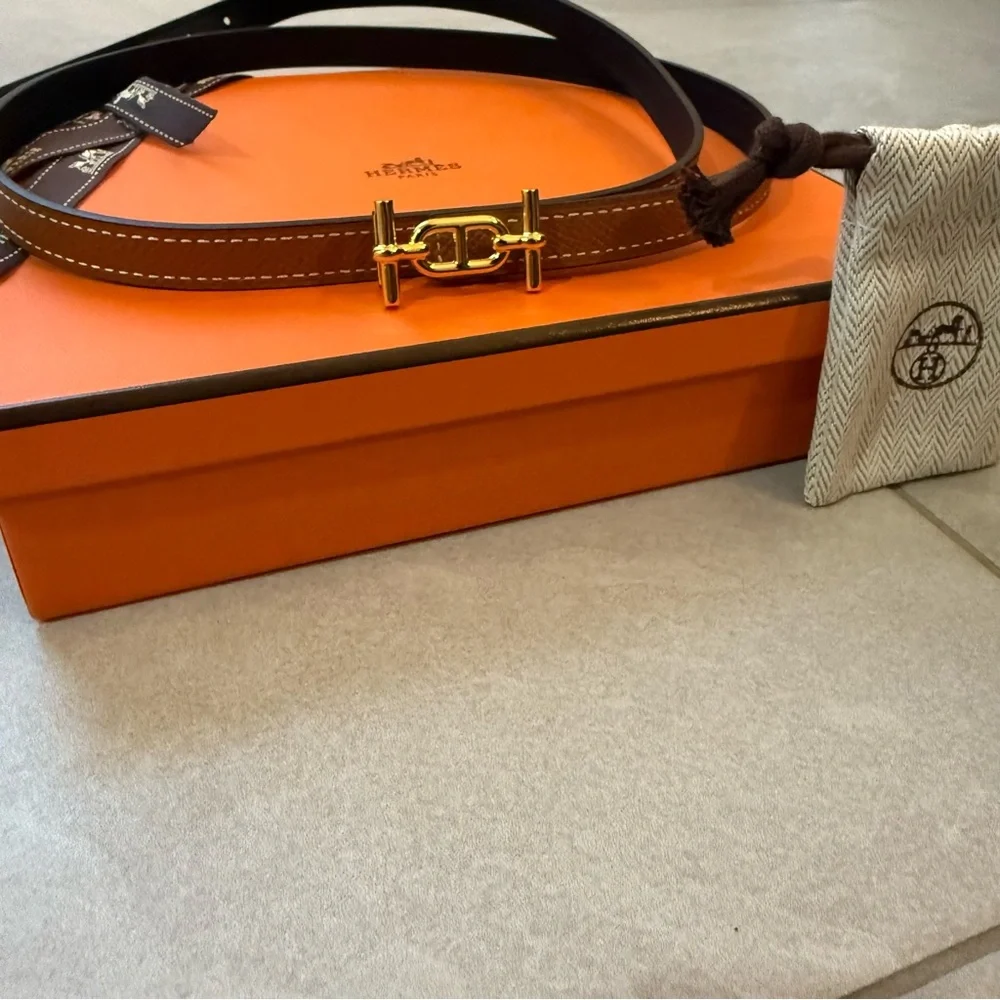 Hermes Reversible Calfskin Leather Strap Belt 13mm with Ancre Buckle in Gold - Picture 4 of 6